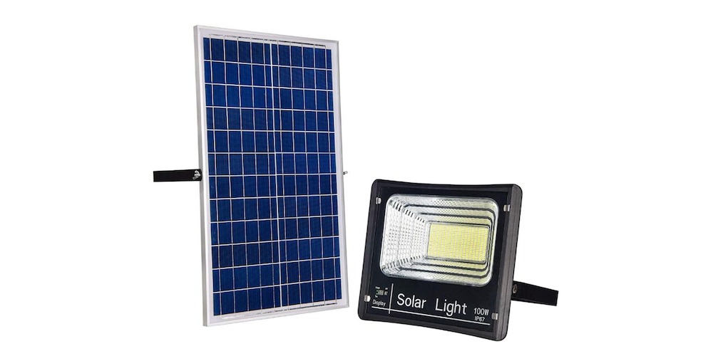 Photo of the Cyberdax Solar Street Light
